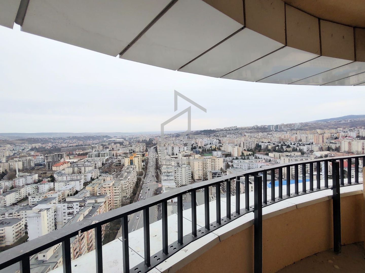 Penthouse 210mp, 5 camere, 4 terase, 3 bai,  West City Tower - Poză 7