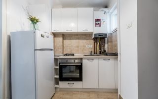 Câștigi o oră pe zi! Apartament cu 2 camere ultracentral, etaj 2 - Poză 4