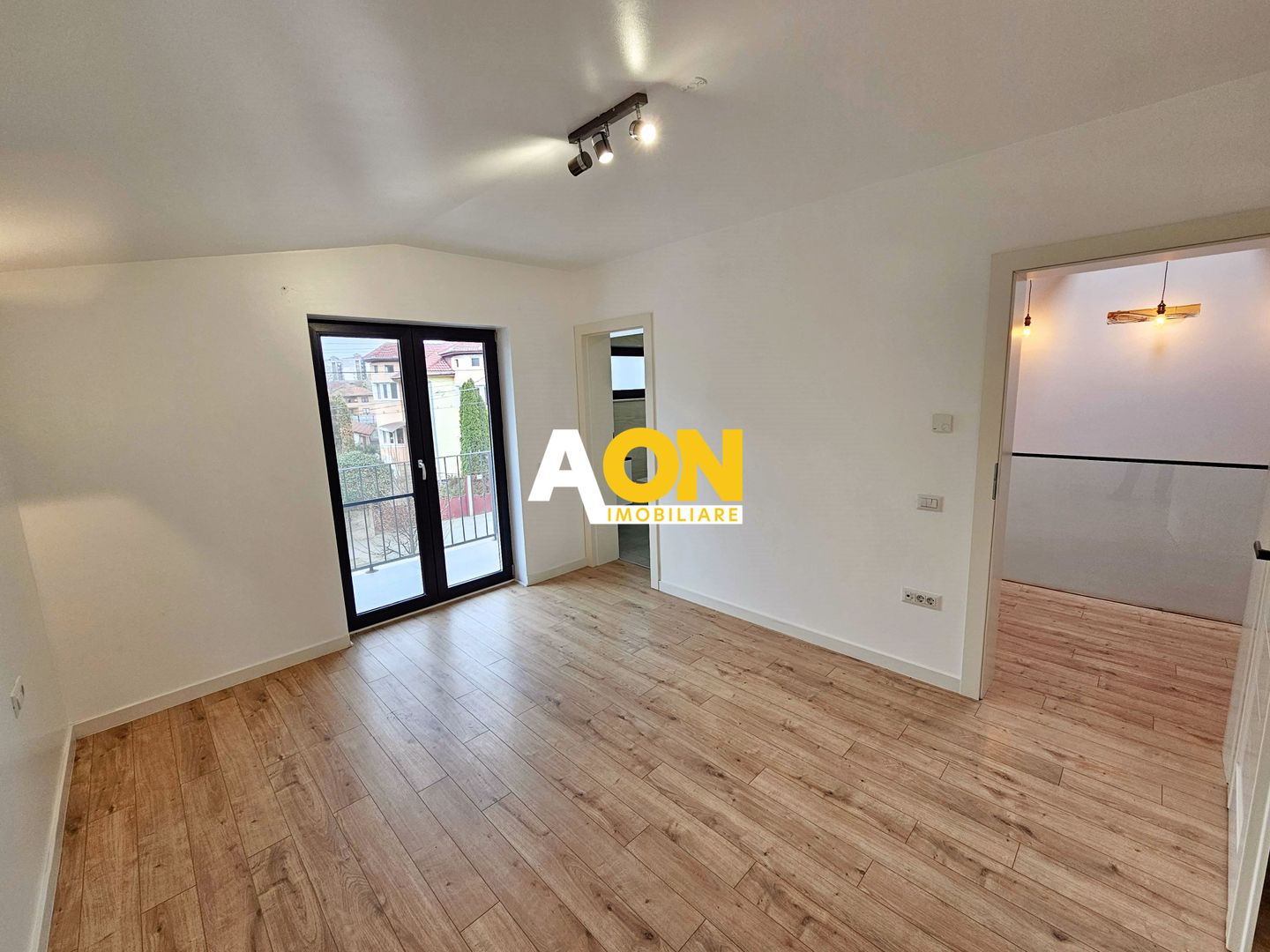 Duplex de lux, 4 camere, 219 mp teren, Cetate - Poză 10