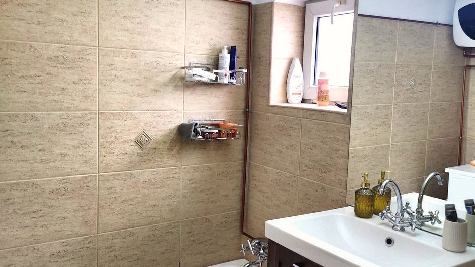 Vânzare Apartament 2 Camere Decomandat Unirii- Octavian Goga Bloc Monolit 2000 - Poză 1