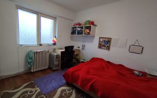 Apartament 4 camere decomandate | 2 bai | 2 balcoane | 77 mp | Cetate - Poză 6