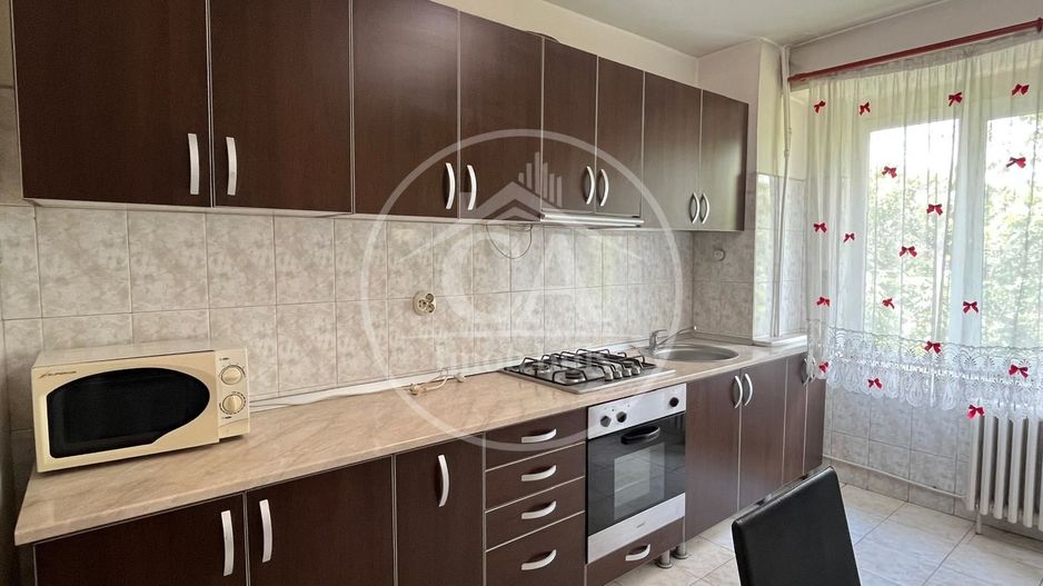 Apartament de închiriat cu 2 camere în zona Decebal, Oradea - Poză 6
