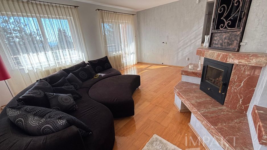 De închiriat casa Făget -teren 2400mp - Poză 2