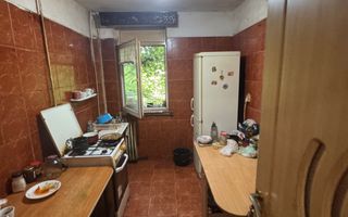 Apartament 3 camere Caldea Bucuresti-Rotonda-de renovat - Poză 1