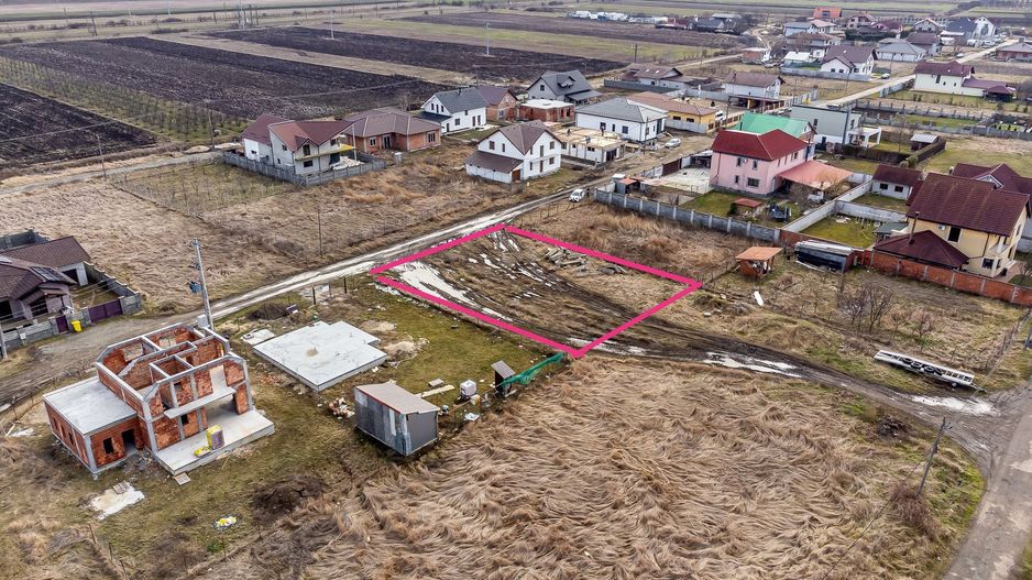 Teren intravilan construcție casă individuală Sânleani - Comision 0% - Poză 1