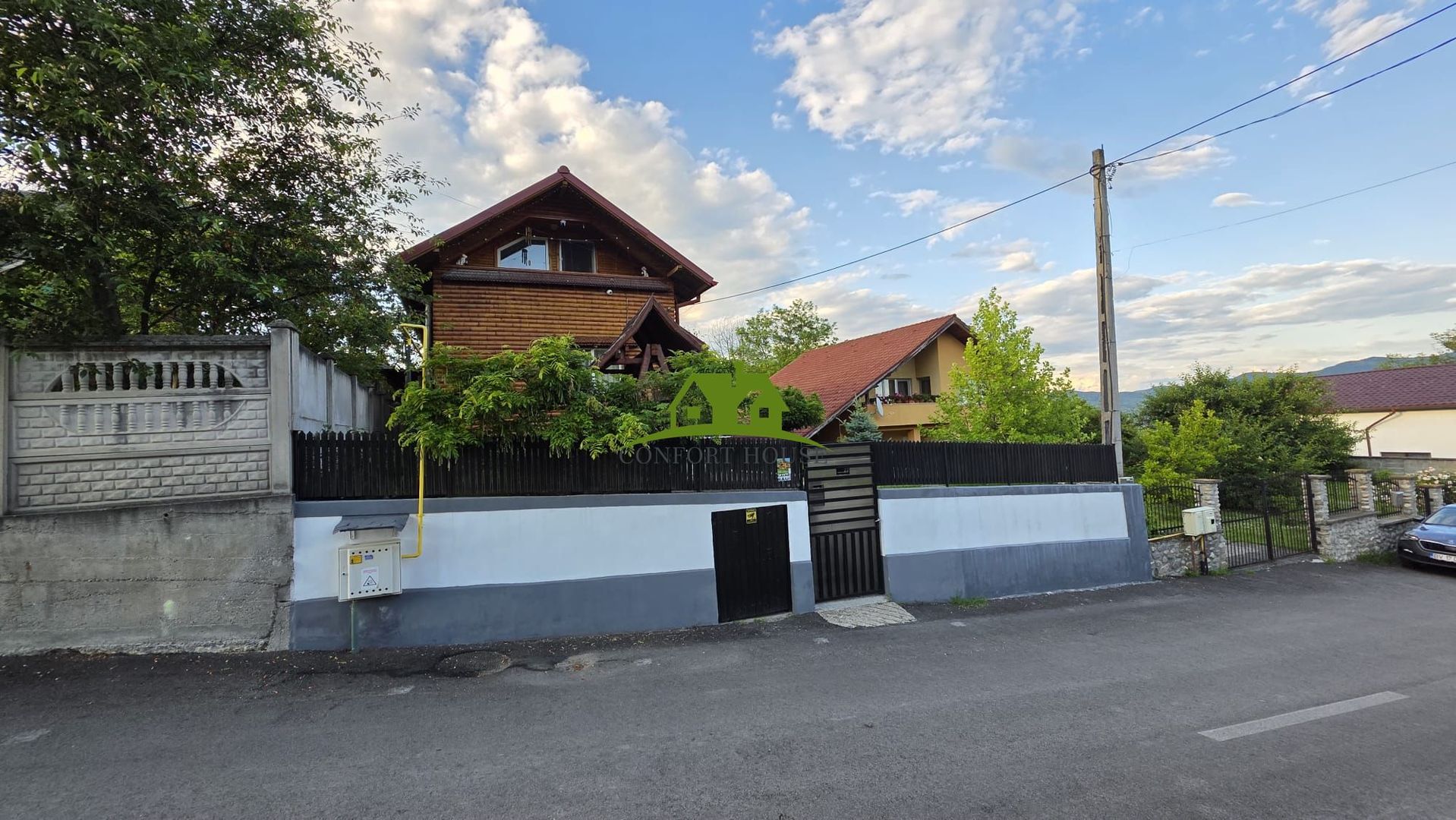 Casa P+M cu 4 camere  si 485 mp teren pe Dealul Malului, Rm Valcea - Poză 2