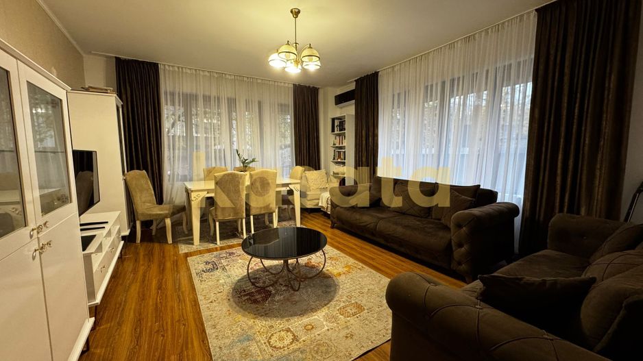OPORTUNITATE | APARTAMENT 3 CAMERE MODERN | DAMAROAIA - Poză 2