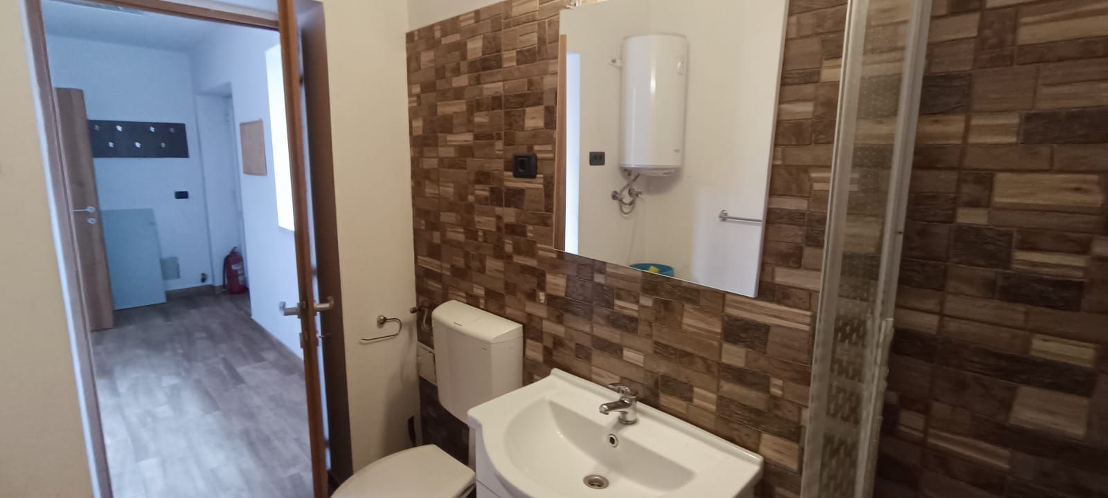 Spatiu Comercial 54 mp de Inchiriat – Vad Excelent, Gradiște Arad - Poză 10