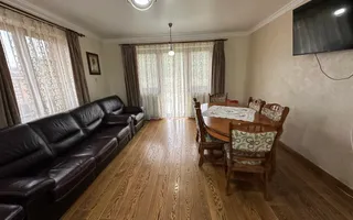 Vila cu 8 camere de vanzare, teren 1580mp, Zona Praid - Poză 24