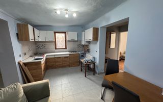 Casă cu curte comună, Zona Sala Sporturilor! - Poză 6