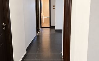 Soarelui | 3 camere | Decomandat | 2 băi | 2 balcoane | Etaj 3 - Poză 2