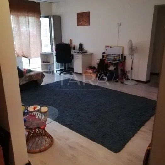 Apartament cu 2 camere de vanzare in Floresti, zona Terra. - Poză 6