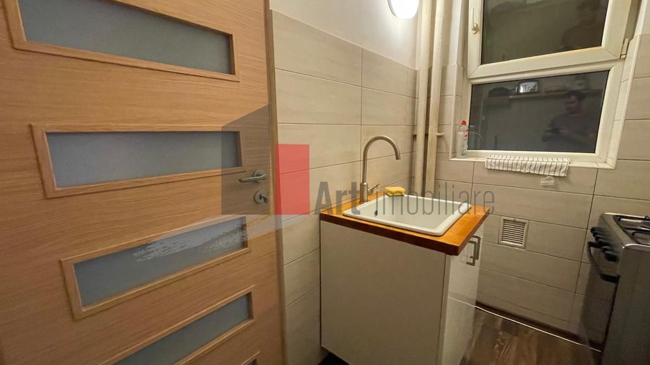 APARTAMENT 2 CAMERE -SALA PALATULUI - Poză 25