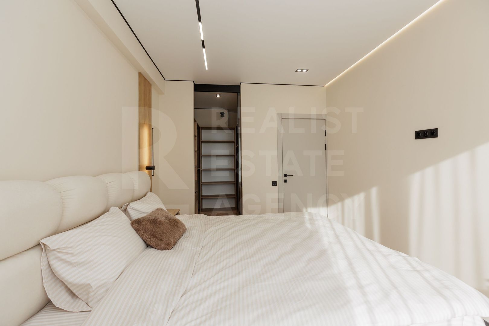 Vânzare, apartament, 2 camere, str. Ghica Voda, Botanica - Poză 8