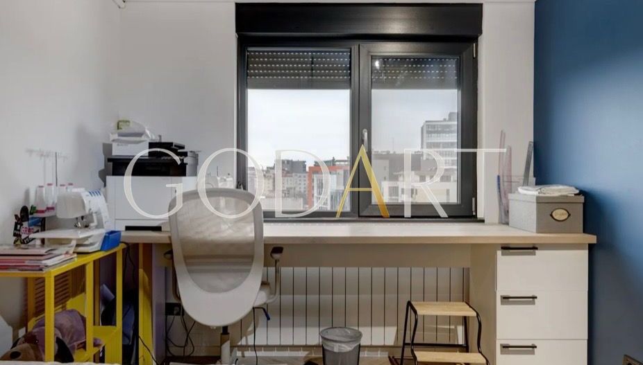 Apartament premium cu 4 camere și terasă spectaculoasă - Poză 21