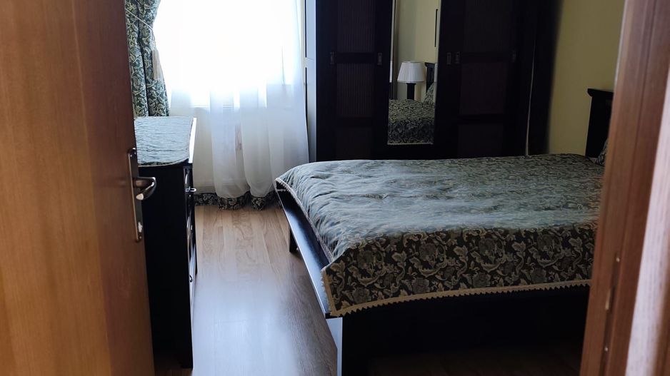 CASA FAMILIALA ZONA LIVEZENI ( cartierul Orizontului ) - Poză 11