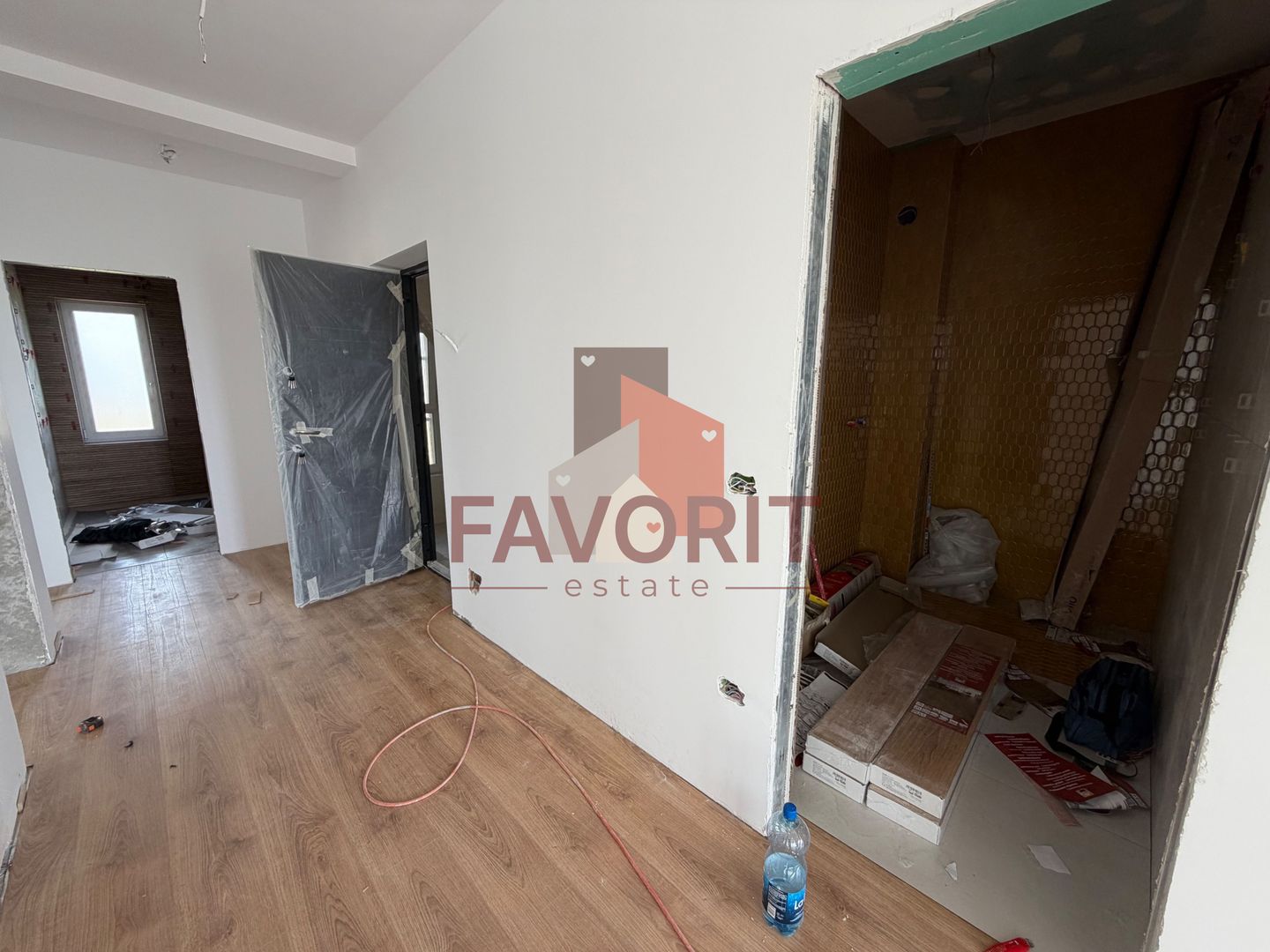 Finisat la cheie. Cu gradina proprie. Loc de parcare inclus - Poză 4