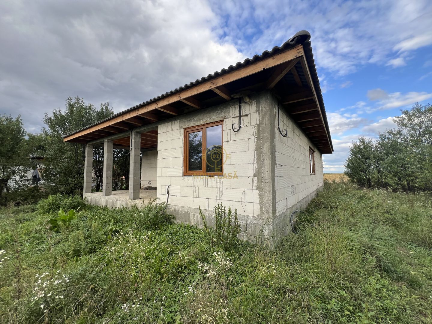 !LISTARE NOUA! Casa de vanzare in Comuna Lazuri /Teren 3800MP - Poză 1