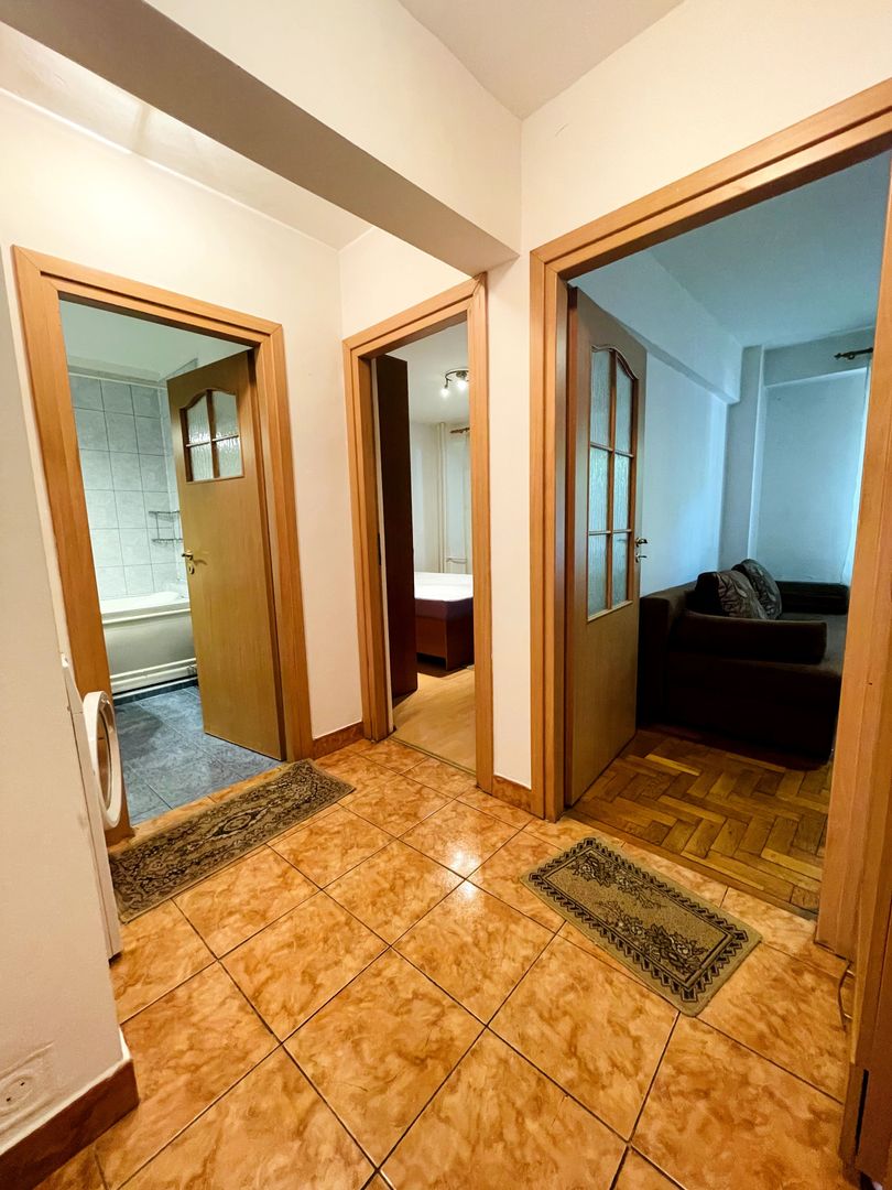 Apartament cu 3 camere DECEBAL - Poză 5