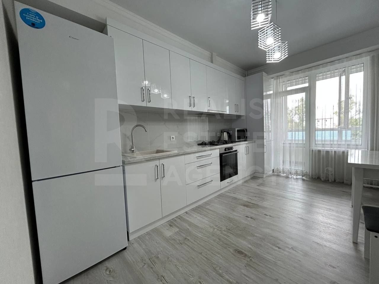 Vânzare, apartament, 3 camere, str. Decebal, Bălți - Poză 1