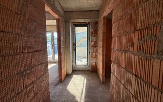 2 camere cu terasa de 17 m langa PARC si METROU cu parcare si boxa - Poză 12