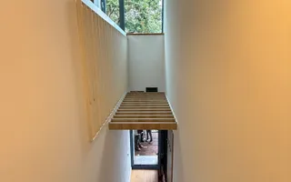 Apartament cu 2 camere, tip duplex, cu design industrial și personalitate - Poză 16