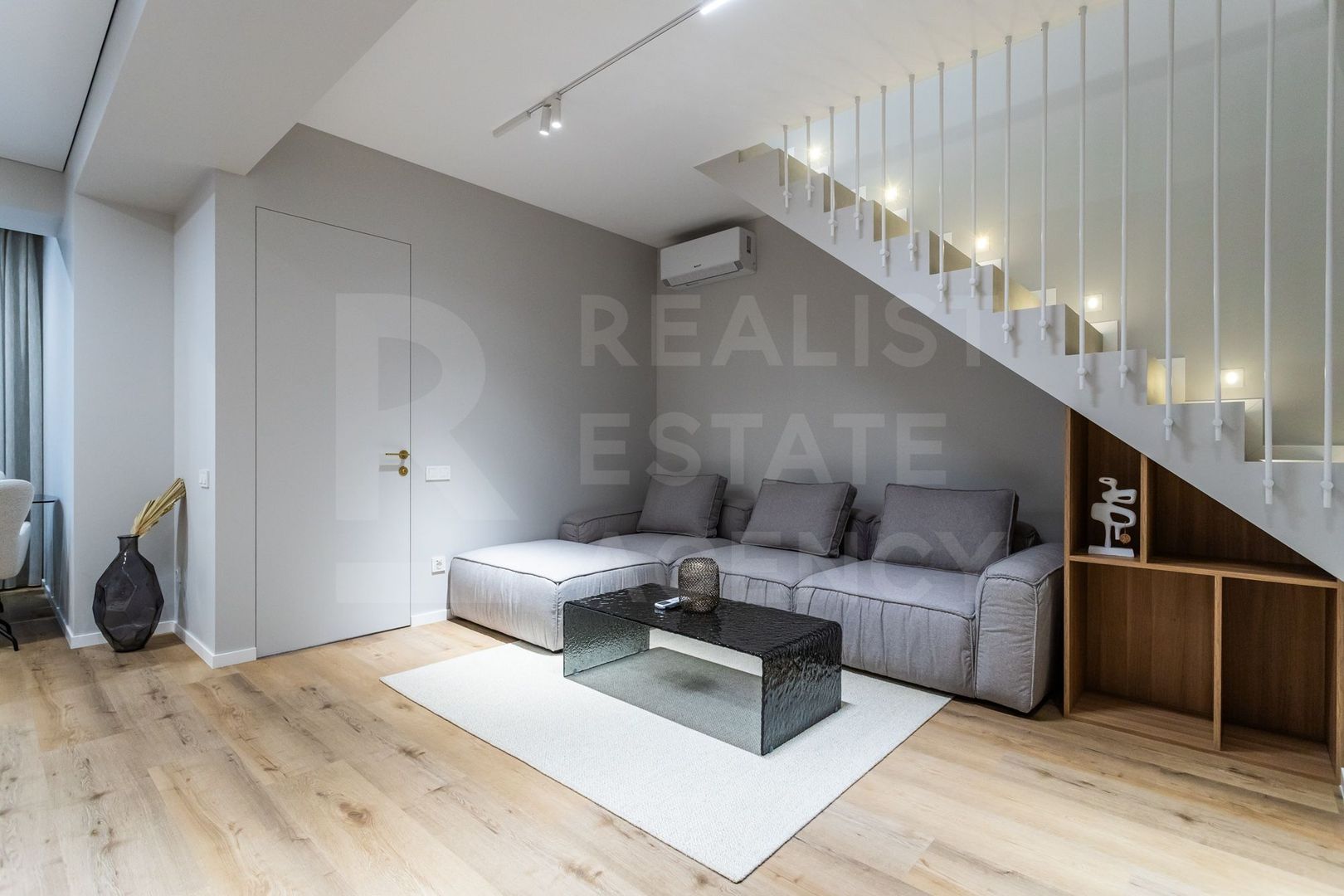 Vânzare, apartament, 3 camere, str. Nicolae Milescu Spătaru, Ciocana - Poză 3