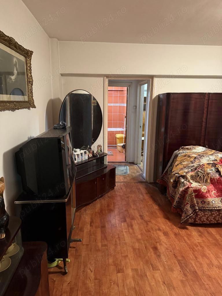 Vand Apartament 2 Camere - Poză 6