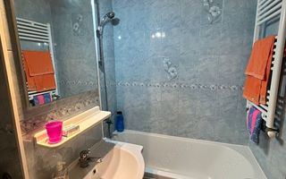 2 camere Dambovita centrala proprie - Poză 7