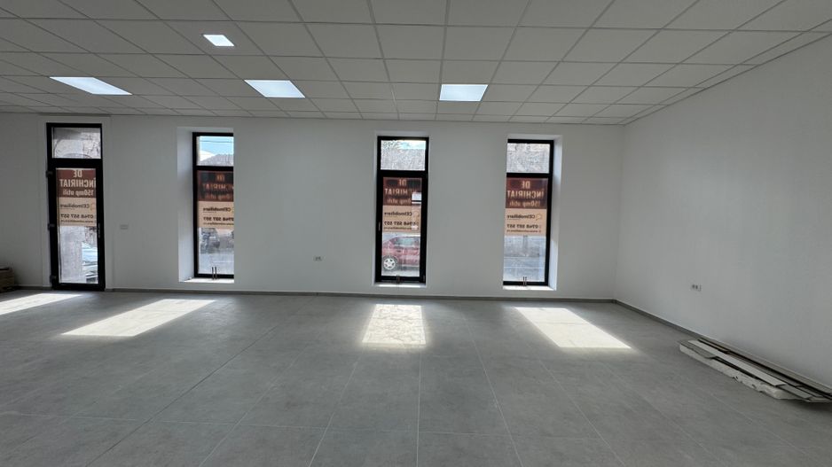 Spatiu comercial sau pentru birouri 150mp utili central, spre piata - Poză 5