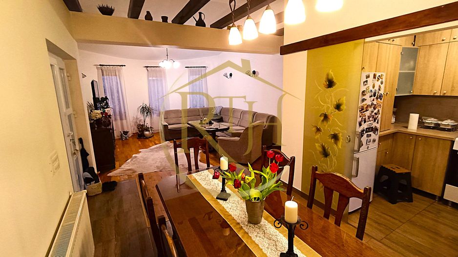 Vand vila  5 camere construita cu materiale premium in Giroc, pret 185000 euro - Poză 5