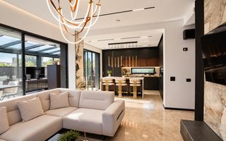 Casă spectaculoasă în Constanța | Design, tehnologie și confort - Poză 1