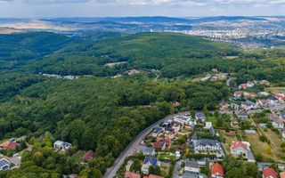 Teren cu suprafata de 10.000 mp I Faget - Poză 1