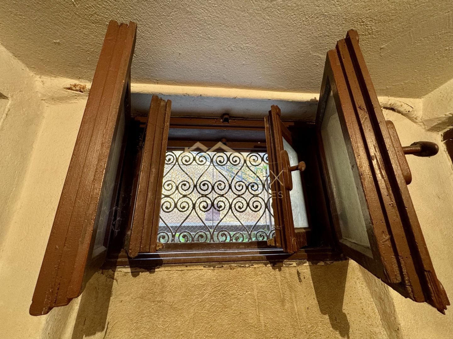 Vila cu 6 camere *310mp*  + Garaj // Primăverii - Poză 47