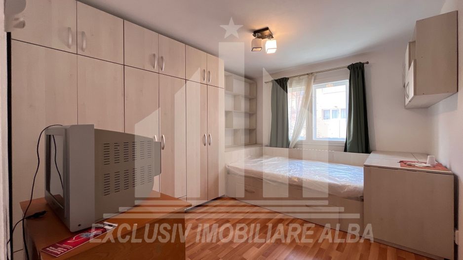 Garsoniera de inchiriat, Cetate - Poză 1