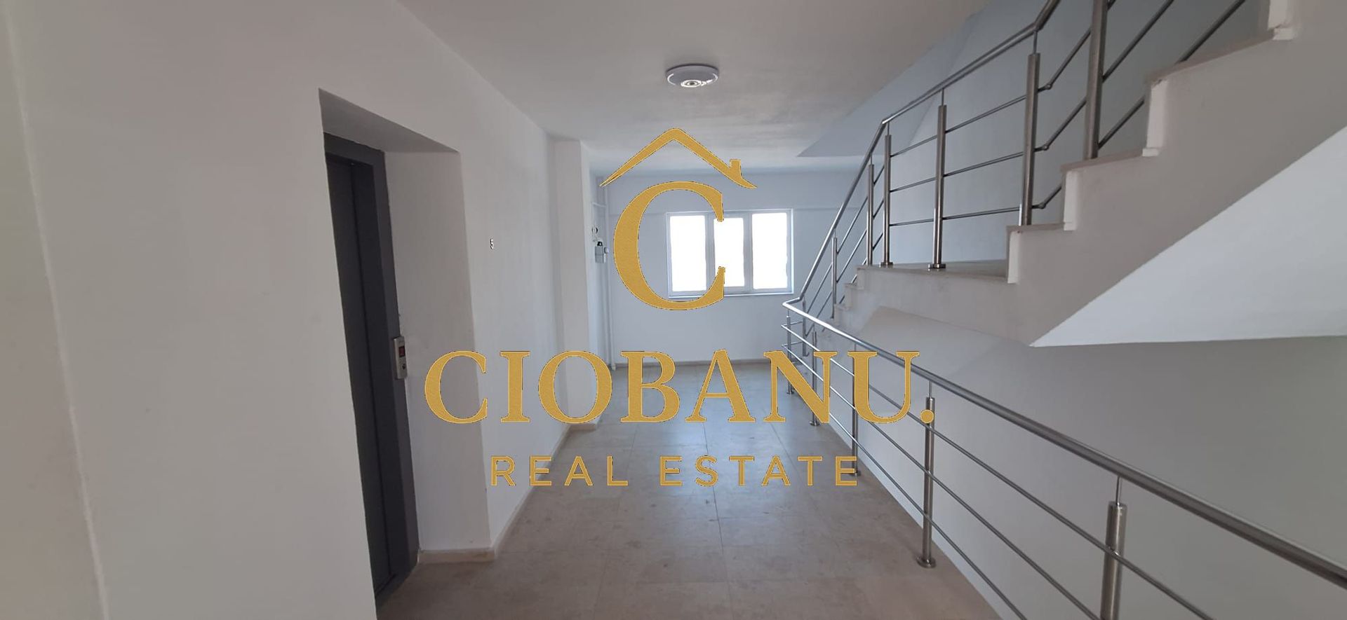 Apartament modern 2 camere+ 2 locuri de parcare de închiriat in Rovine - Poză 8
