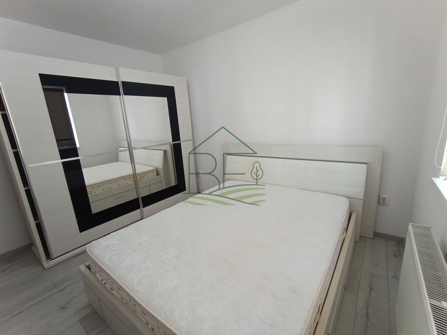 Apartament cu 3 camere de închiriat în Șelimbăr 75 mp + loc de parcare - Poză 3