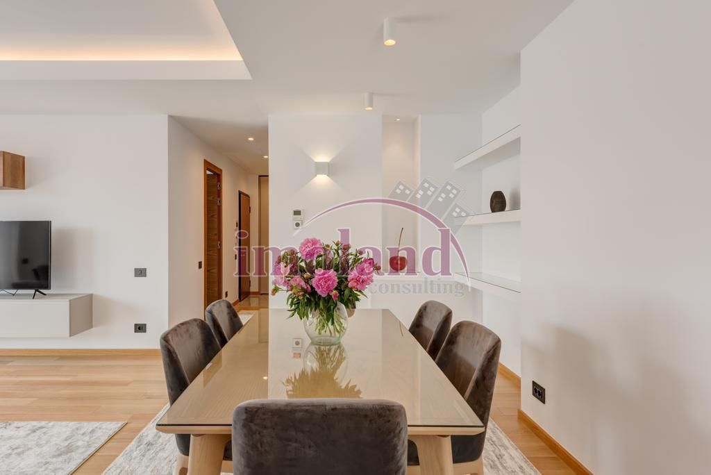 Inchiriere - apartament - 4 camere+terasa+loc parcare - Primaverii - Poză 4