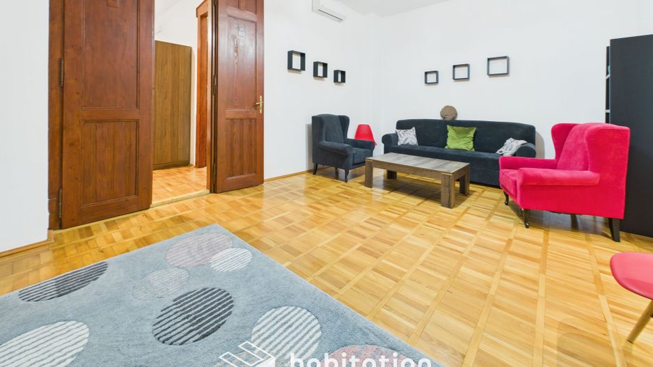 Piața Victoriei - Apartament primitor cu farmec istoric - tur virtual - Poză 3