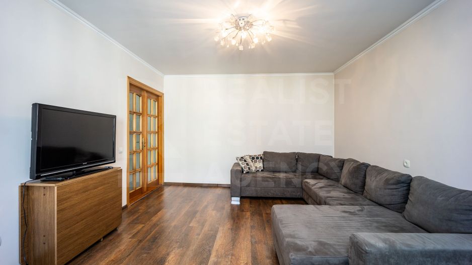 Vânzare, apartament 4 camere 86 mp , str. Milescu Spătaru, Ciocana - Poză 5