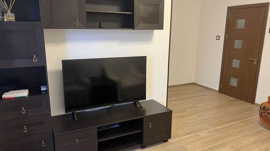 Garsonieră spațioasă decomandată, etaj 7/10, balcon închis, AC, Titan – Parc IOR - Poză 2