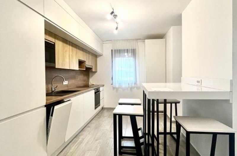 Apartament 3 camere, spațios si modern, terasa 20 mp, la intrare in Dumbrăvița - Poză 6