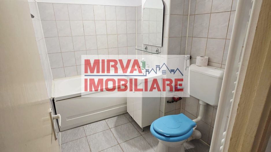 Apartament 2 camere decomandat, mobilat si utilat, zona 9 Mai - Poză 8