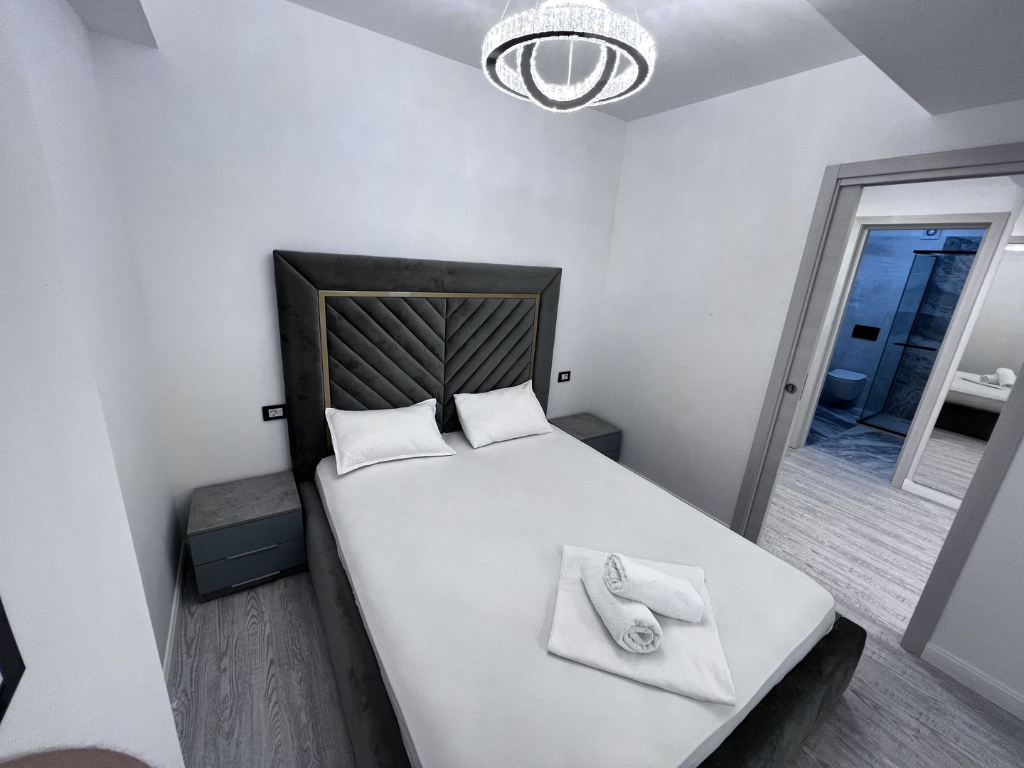 Apartament 3 Camere,  White Titanic Luxury , vedere la mare - Poză 12