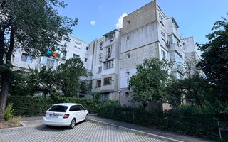 Vanzare apartament cu 4 camere in Micro 13, etaj 3, pret 65 000 euro - Poză 20