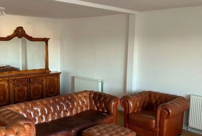 AP. 3 CAMERE - VITAN, PET-FRIENDLY, PARCARE INCLUSA, CENTRALA PROPRIE - Poză 1