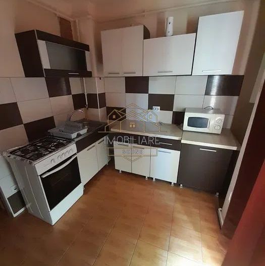 Apartament de închiriat - Poză 4