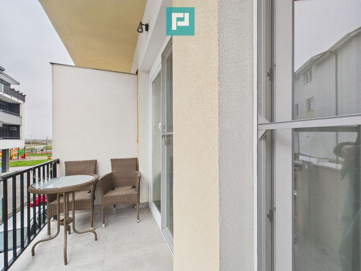 Apartament 2 camere  confort și  liniște în Giroc - Poză 23