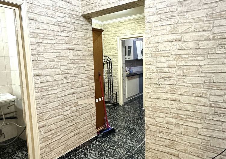 Inchiriez apartament 3 camere zona stadion - Poză 6