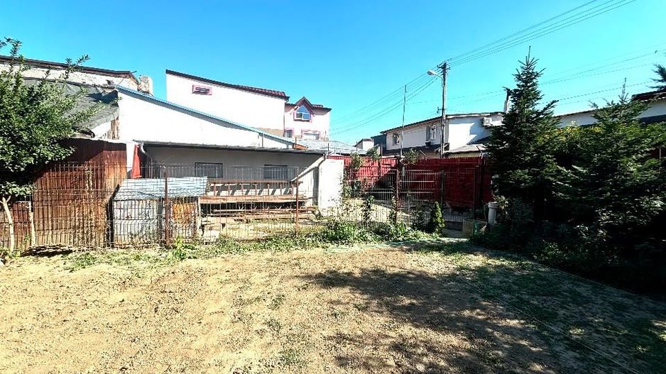 Teren  Auchan Vitan T226 - Poză 3